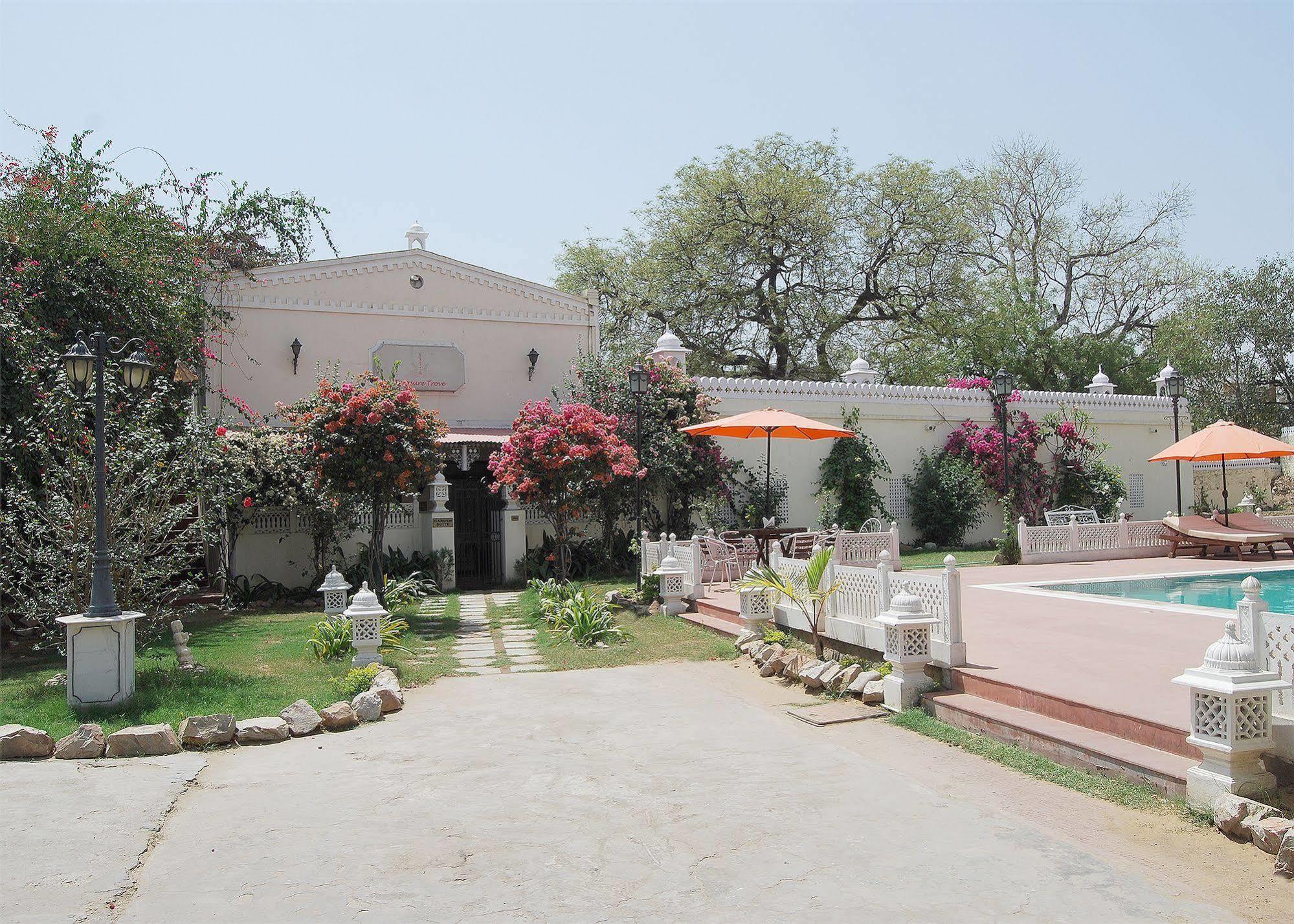 Hotel Sugan Niwas Palace Jaipur Exterior photo